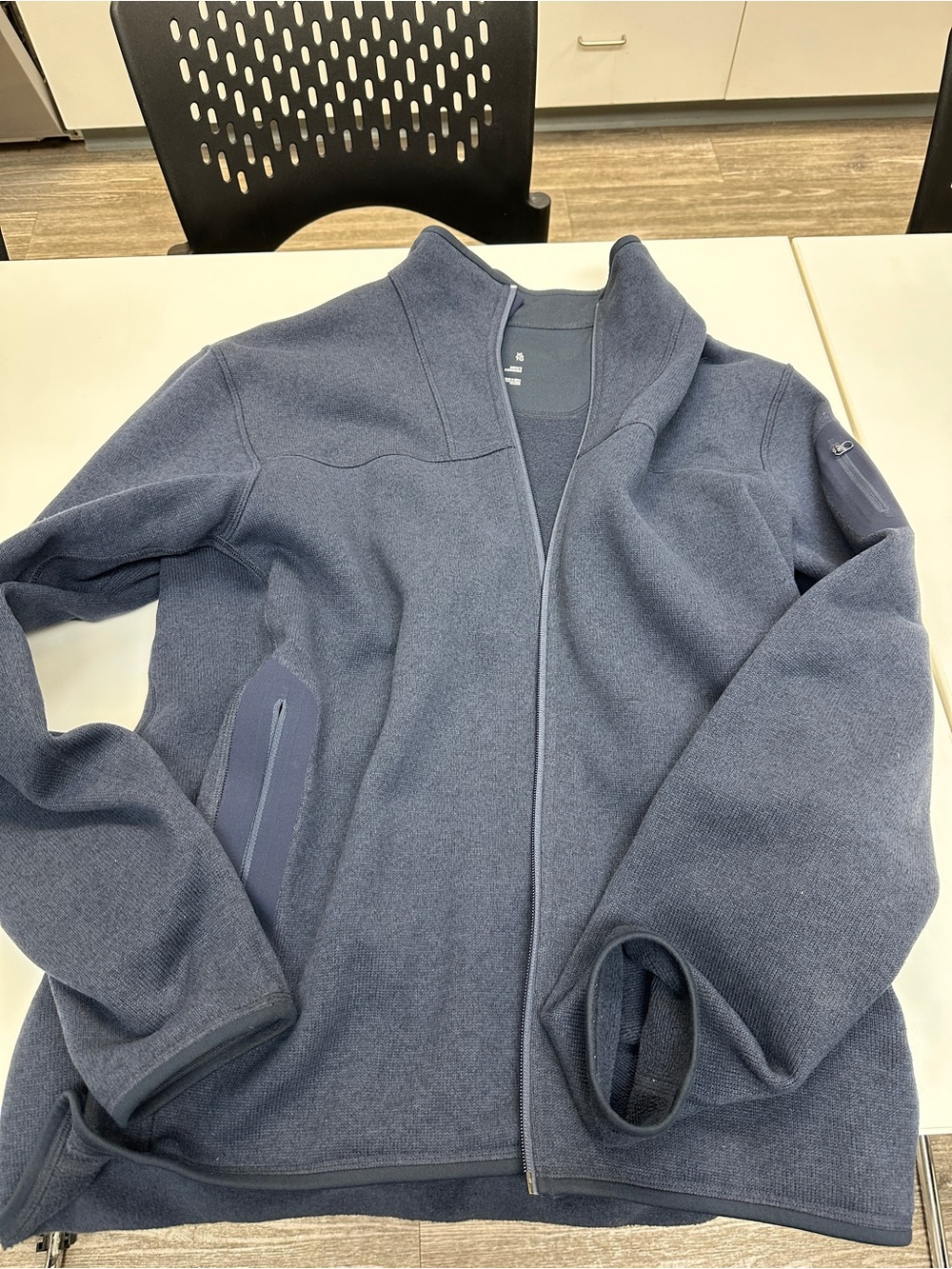 Arcteryx covert cardigan XL